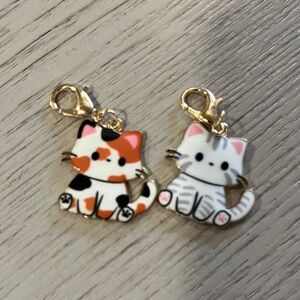 Cute Cat Enamel Charm zipper pulls - Calico & White
